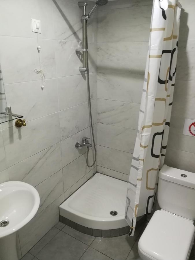 Nea Kallikrateia Artistic Rent Rooms & Apartments מראה חיצוני תמונה